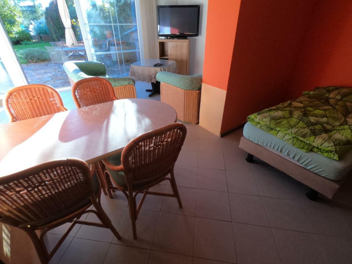 Frymburk 210 Apartman Eksteriør bilde